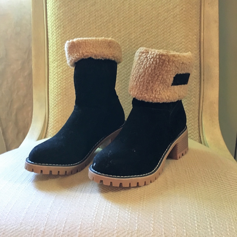 Winter Boots - image 1